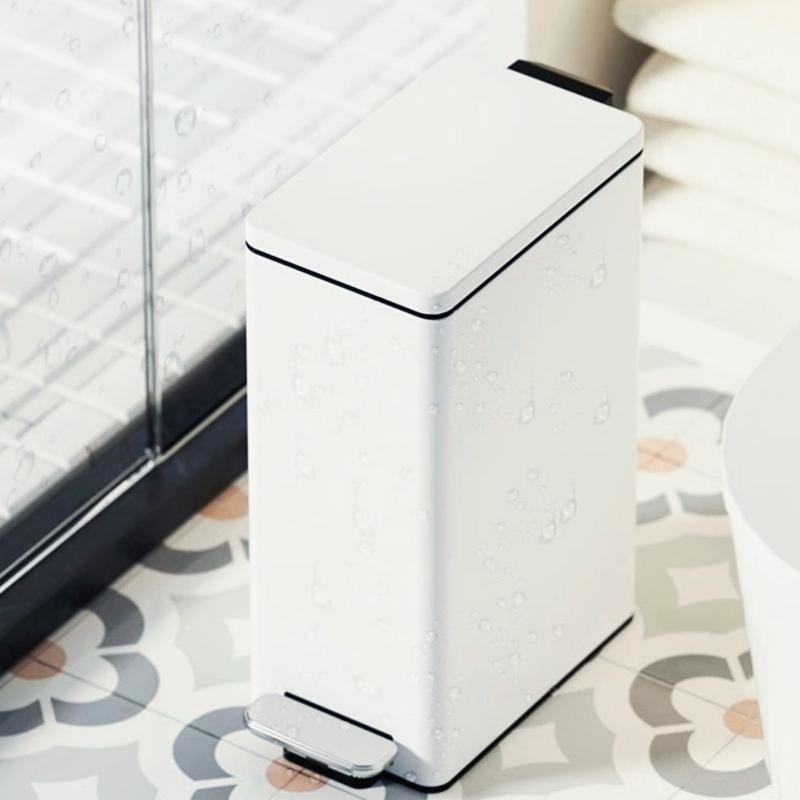 Stainless Steel Trash Can with Foot Pedal And Lid - High Aesthetic Value for Bathroom Kitchen Living Room