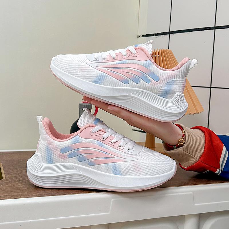 New fly-woven mesh casual sports shoes comfortable, breathable and wear-resistant shoes ultra-light running shoes 35