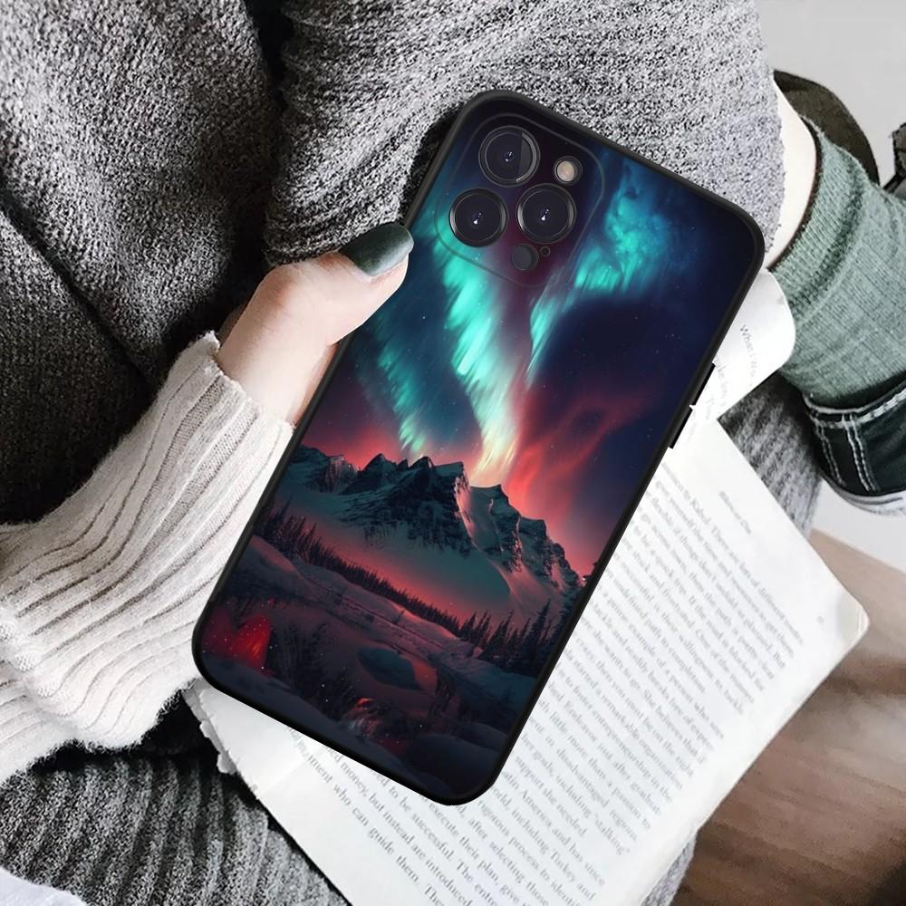 Beautiful Northern Lights Phone Case For IPhone 16 15 8 7 6 6S Plus X SE XR XS 14 11 12 13 Mini Pro Max Mobile Case