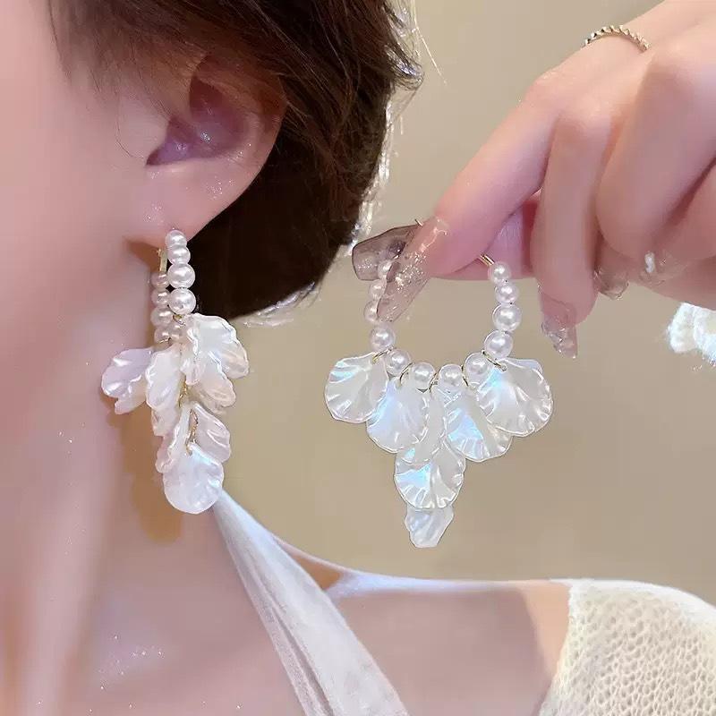French Style Floral Tassel Earrings - High-End Fashionable Design for Women