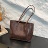 Retro Texture Hand-held Tote Bag for Women, 2025 New Casual Large Capacity Shoulder Bag, Fashionable and Versatile Underarm Bags