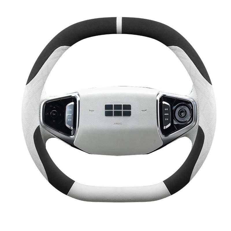 Ultra-Thin Suede Steering Wheel Cover for Geely Galaxy E8: Non-Slip, Sweat-Absorbing, Perfect for Autumn and Winter.