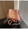 2025 New Spring Shoulder Bag Women's Shoulder Messenger Bag Niche Versatile Bucket Bag Premium Bag