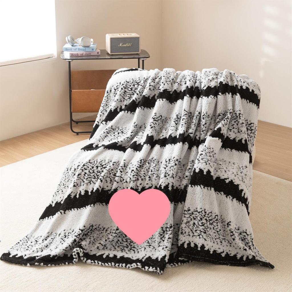 2025 Two-Tone Cationic Jacquard Blanket: Fresh, Stylish Stripes
