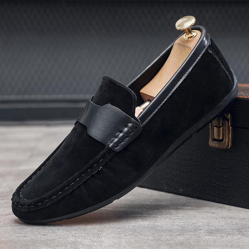 

Обувь Doudou мужская 2025 года осень новые замшевые ленивые туфли мягкая подошва дышащие повседневные мокасины для вождения универсальные одинарные туфли 39