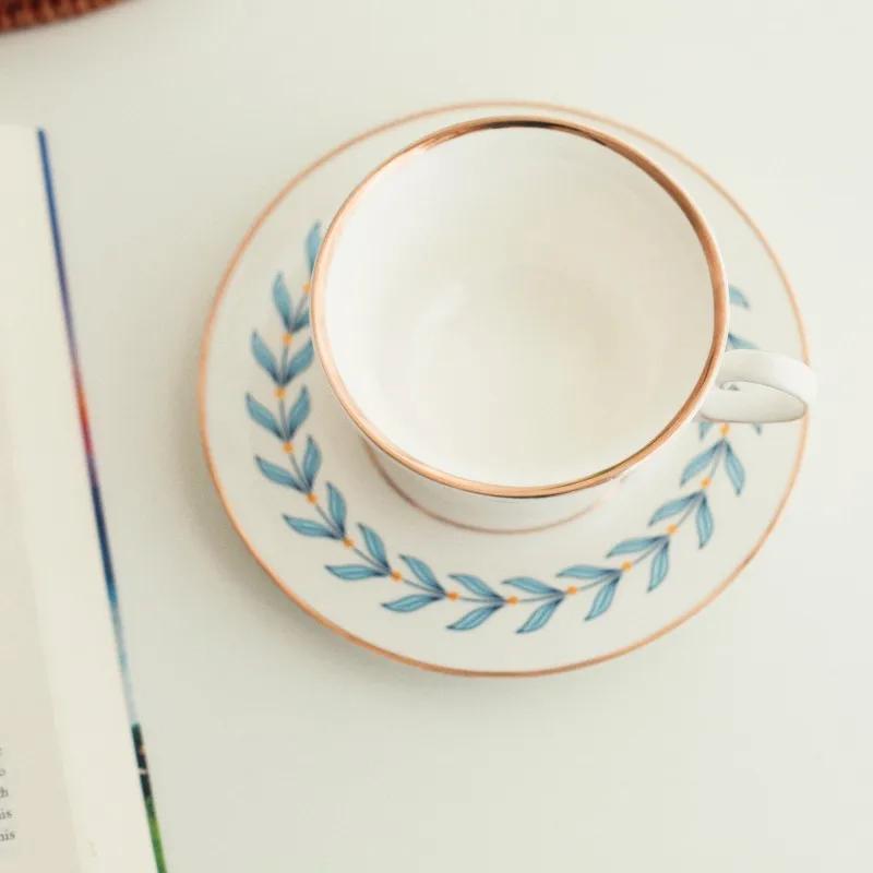 Ins Style Ceramics Mug Retro Golden Trim British Afternoon Teacup Bone China Cup Coffee Cup with Saucer Breakfast Dessert Cup