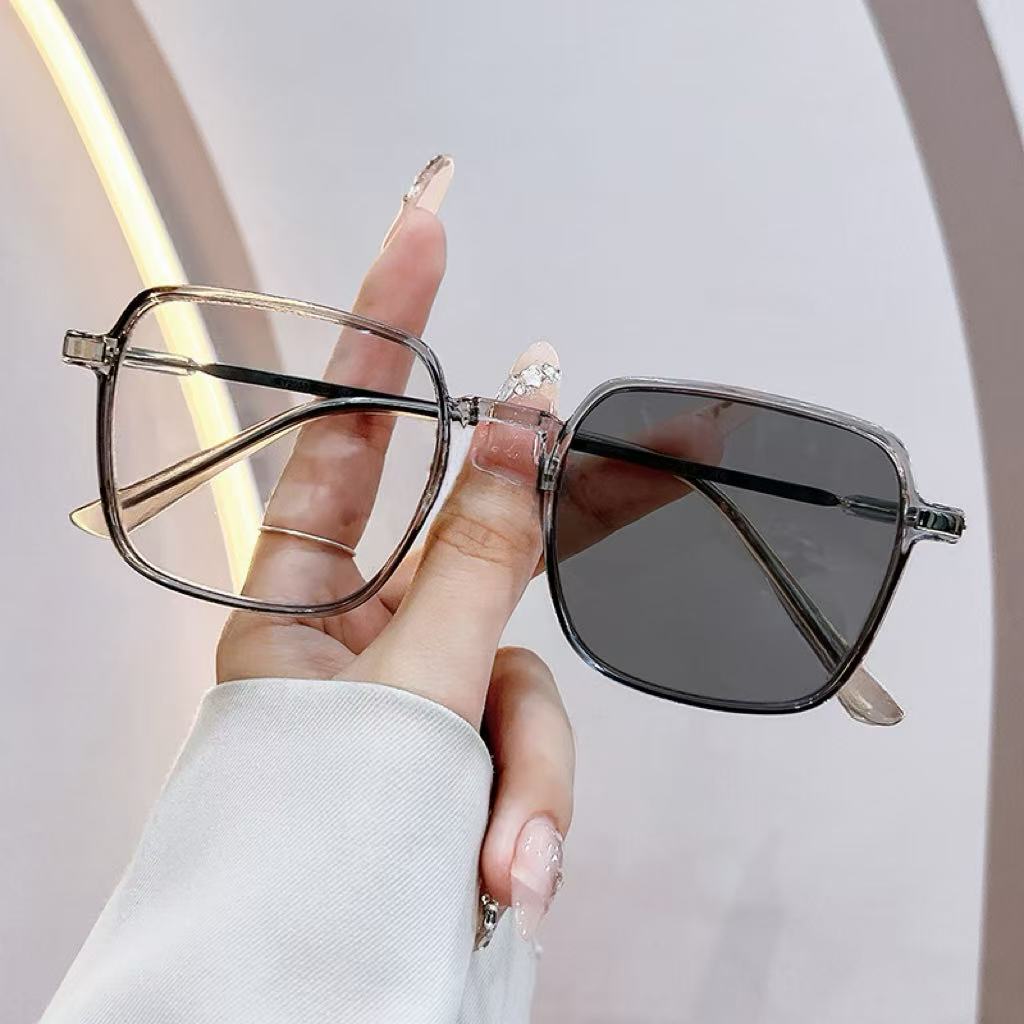 Pochromic Anti Radiation Eyeglass Metal Computer Glasses Anti Blue Light Eyeglasses For Woman/Man