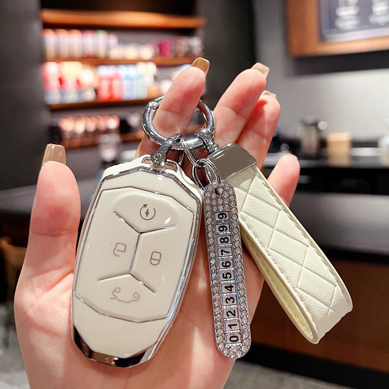 High-End Key Cover for Lynk & Co 01/02/03/05/06/09 (2022 models) - Female Edition