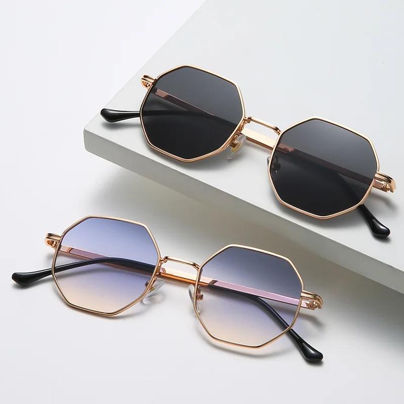 Vintage Square Sunglasses for Men/Women Fashion Polygon Frame Sun Glasses Fashion Metal Outdoor Driving Eyewear