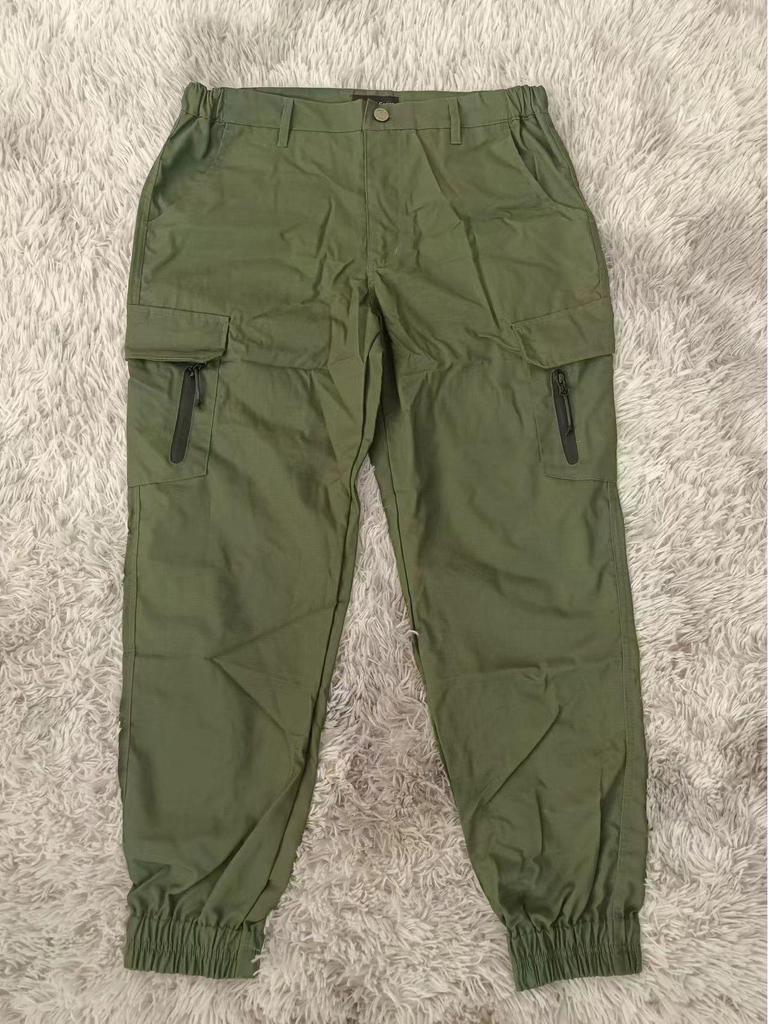 Mingpeng Wasserabweisende Camouflage Skinny Cargo Jogginghose - Slim-Fit, Verschleißfest, Trendige Neun-Punkte-Outdoor-Hose