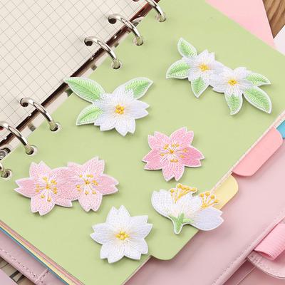 Stickerei label blume kleidung patch aufkleber kleidung zubehör abzeichen schmuck zubehör selbst-adhesive stickerei tuch aufkleber