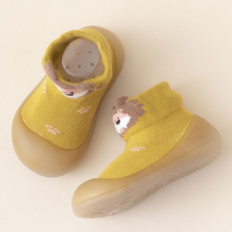 

Newborn Toddler Non-slip Cartoon Rubber Sole Shoe Socks - Autumn/Winter 2022 Size 18/19 (Inner Length 11.5cm)