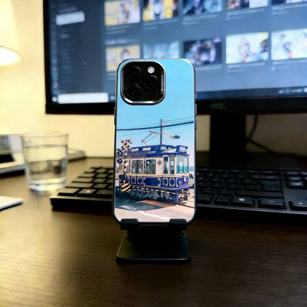 Japanische Züge und Stadtansichten Handyhülle Für iPhone 17,16,15,14,13,12,11 Plus,Pro Max,XS,Farbige Silberbeschichtete Innenabdeckung