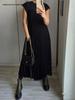 2026 Women's Autumn European & American Fashion: Elegant Sleeveless Round Neck Pleated Long Dress