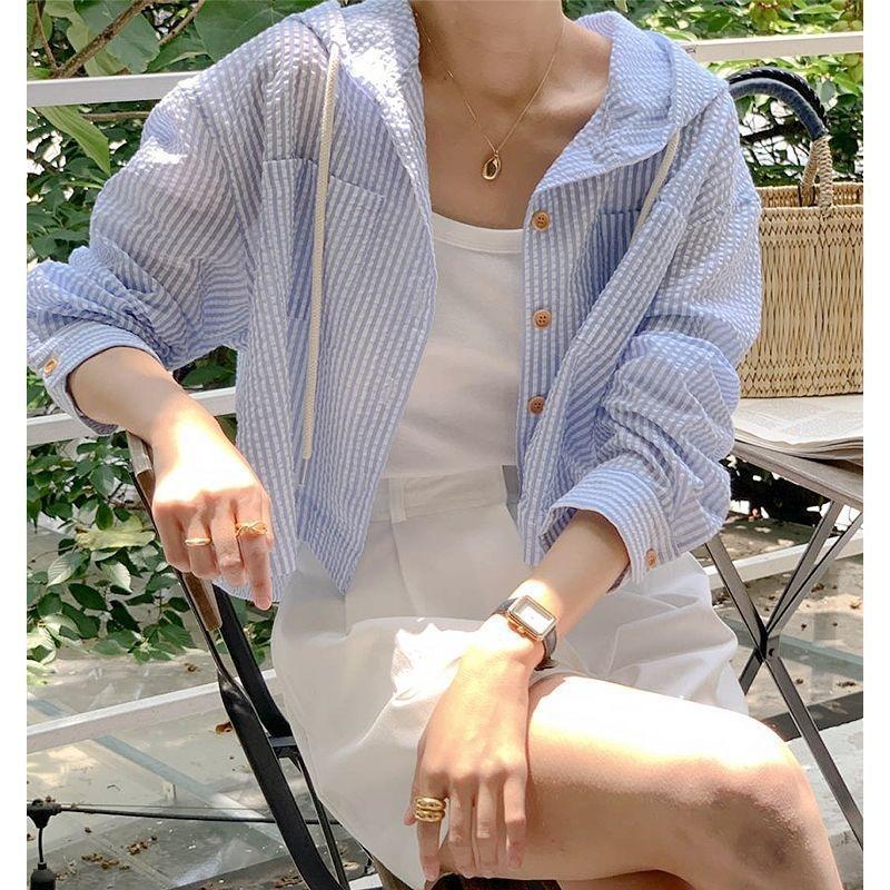 Women's Loose Sunshade Air Conditioned Open Cardigan Summer Slimming Shirt Short Striped Hooded Model Heat Protection