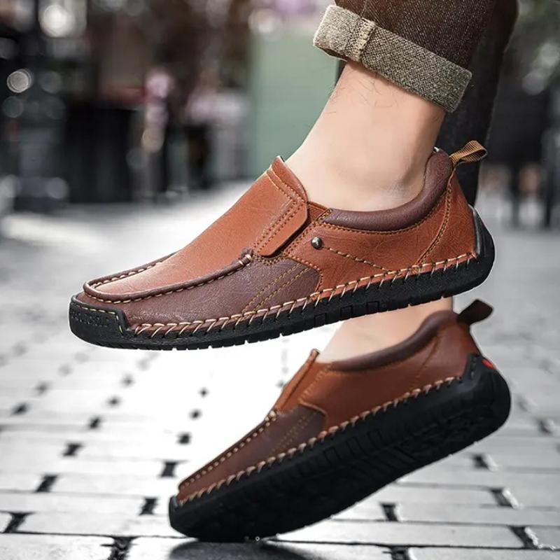 Hand-Sewn Casual Leather Shoes Color-Blocked Slip-On Loafers Men'S Non-Slip Sole Breathable Comfortable Walking Shoes