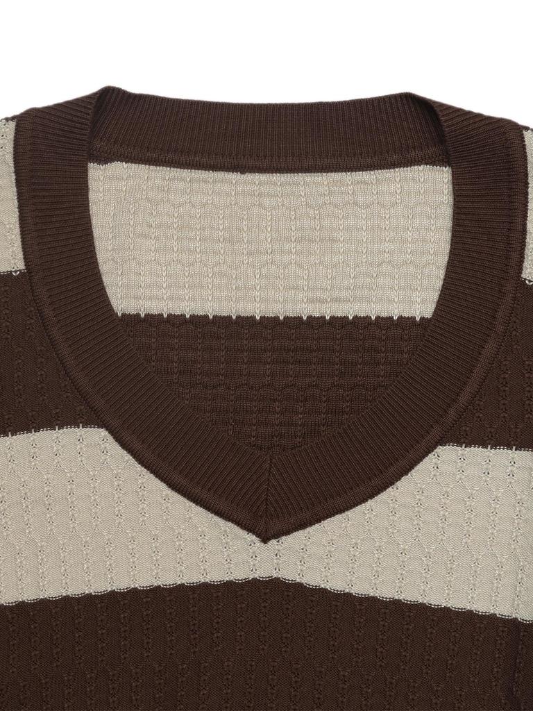 2026 Autumn Winter Slim-fit V-neck Stripe & Wave Pattern Long Sleeve Knit Sweater for Women