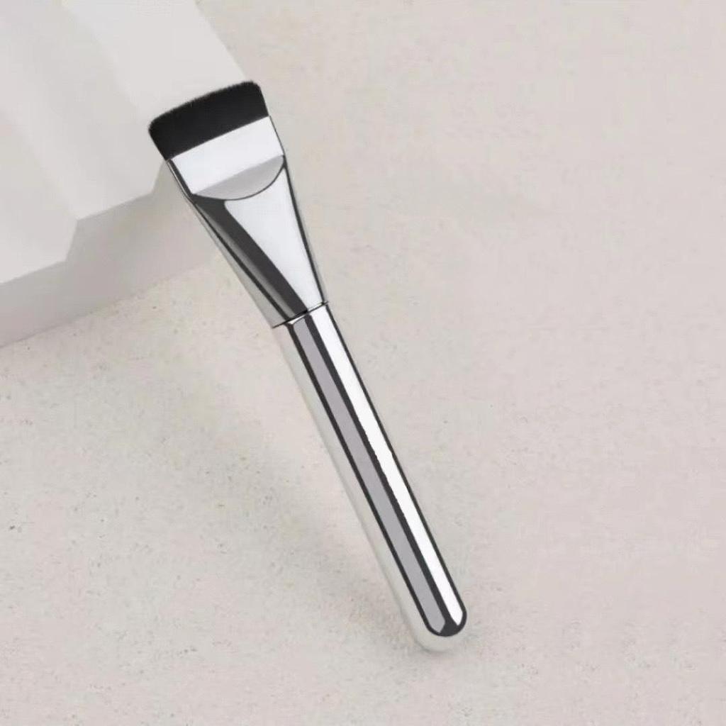 Fondöten Makyaj Fırçası Düz Başlı 1 Adet Hafif Çizgisiz Sıvı Fondöten Uygulaması İçin Profesyonel Kabuki Fırça