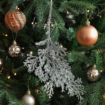 Jelmez kellékek – Karácsonyi díszek