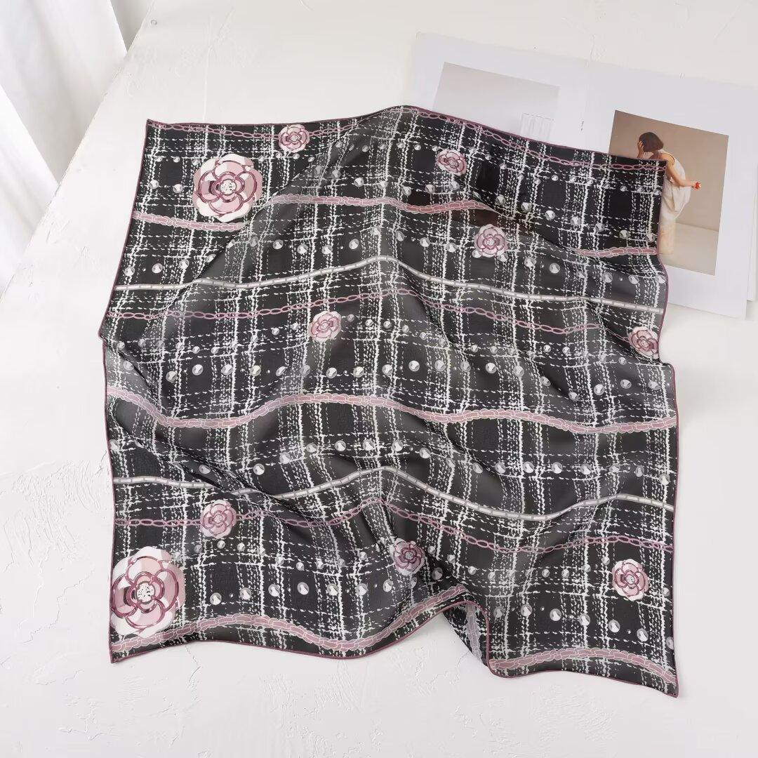 

Natural Silk Scarf Square Female Fashion Pashmina Bufanda Folral Women Shawl Wraps Bandana Scarves Foulard Echarpe Real Silk 65x65cm