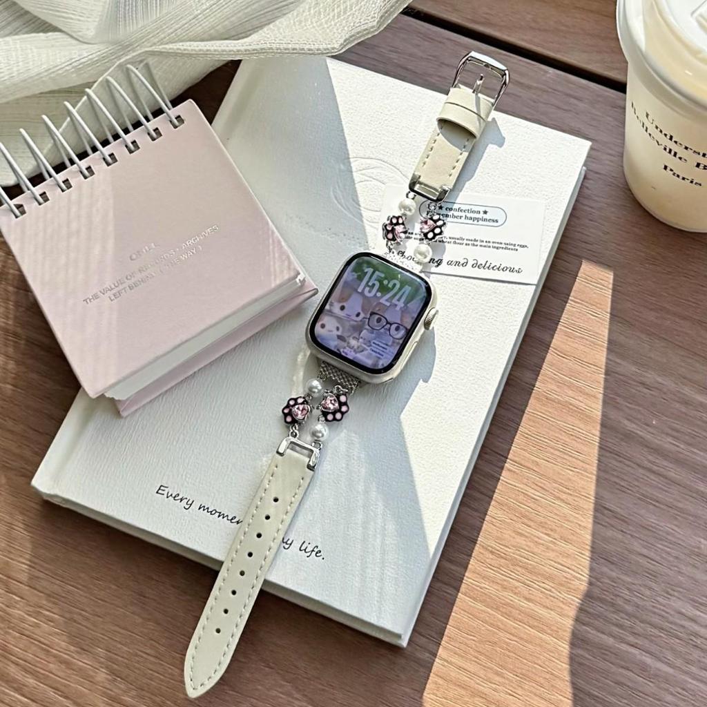 Cat Paw Pearl Leather Strap for Apple Watch Series 11, Xiaomi Band 8/9/10, Huawei Fit.