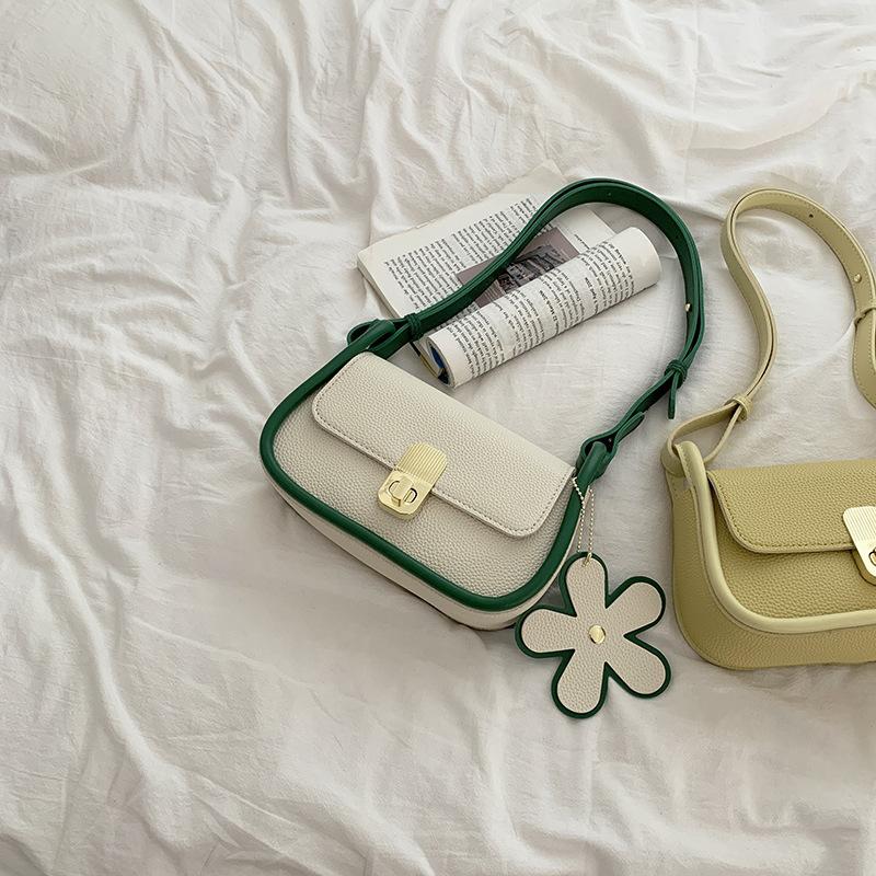 

Newest Underarm Bag Summer All-Match Handbag Flower Pendant Small Square Bag Shoulder Messenger Bag