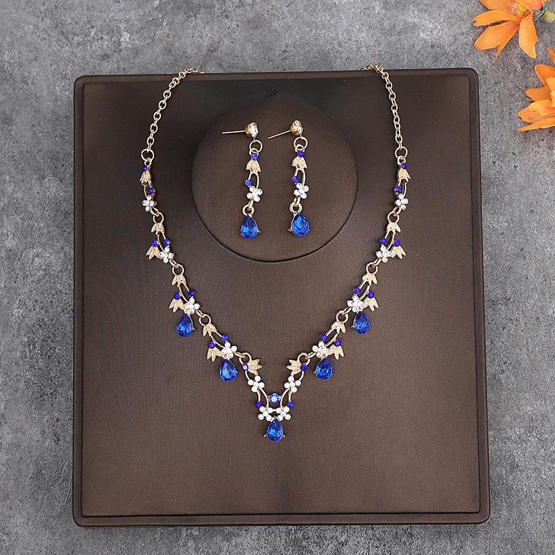 Korean Style Bridal Jewelry Set - Crown, Headband, Earrings, Necklace, & Hair Accessories for Wedding Dresses.