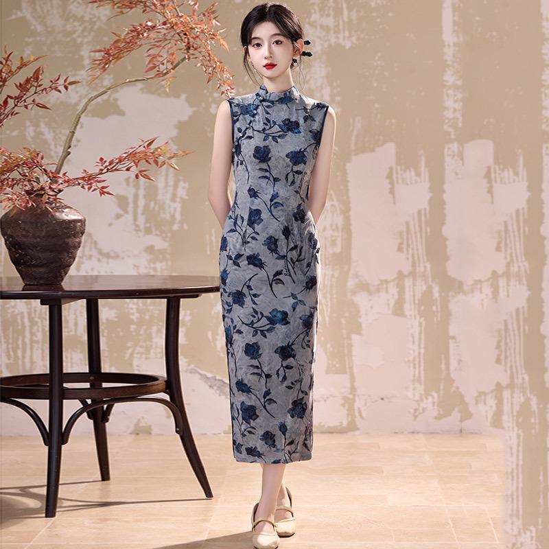 Sleeveless national style new Chinese long cheongsam improved young new women's retro slim waist evening dress