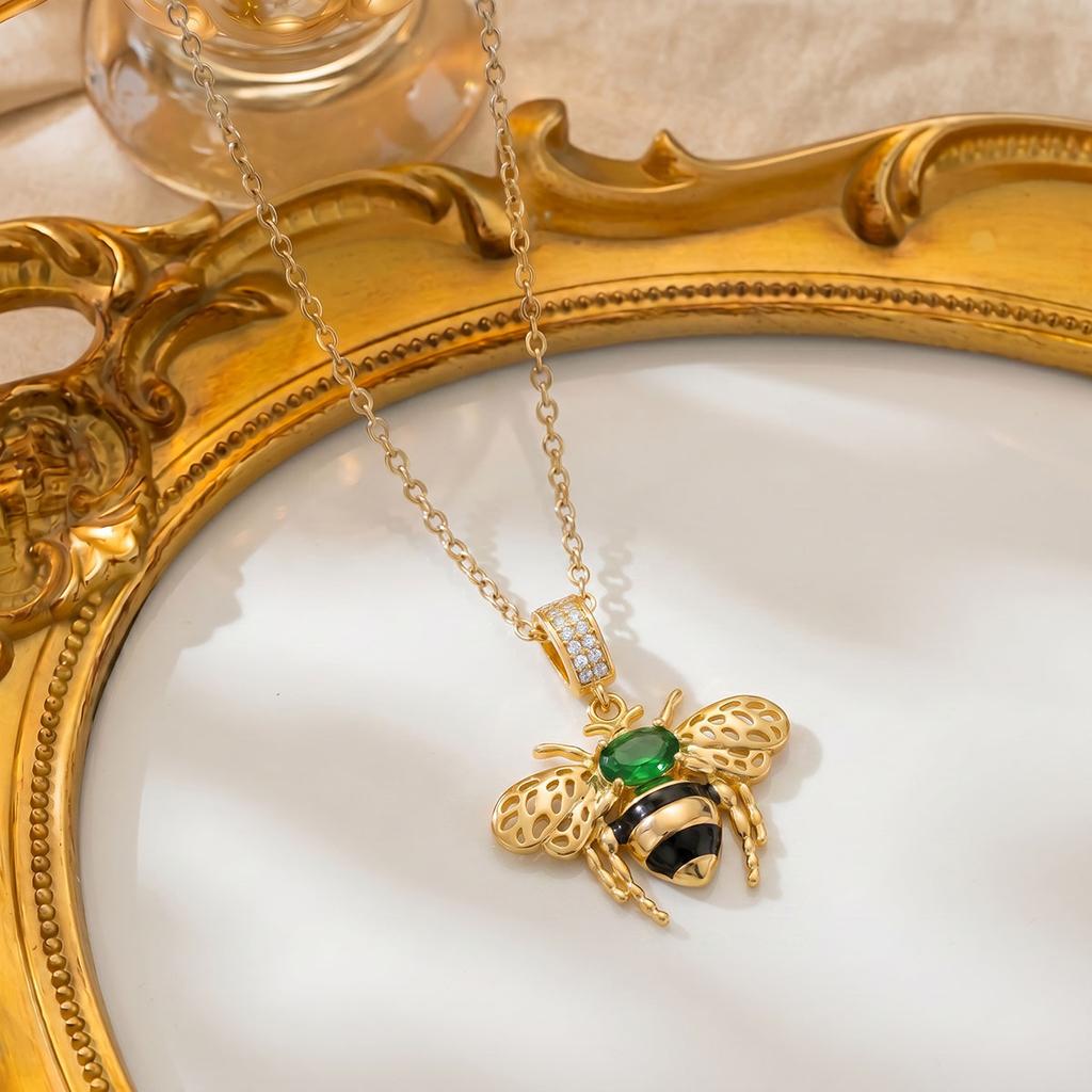 Necklace - Bee Butterfly Necklace - Accessory with Oil Droplets - Small-scale High-end Style - Collar Chain