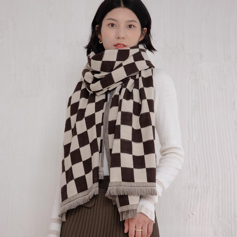 New checkerboard scarf women's multi-color warm fashion checkerboard scarf 2025 new imitation cashmere scarf