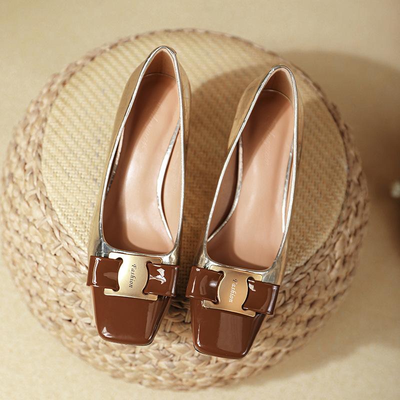 Color matching high heels women's stilettos are fashionable and sexy 2025 new fairy style women's shoes square head light mouth small heel single sho