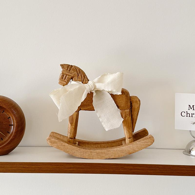 Creative Hand Carved Wooden Horse Series Retro Rocking Horse Desktop Decoration Ornament for Friends Commemorative Gift