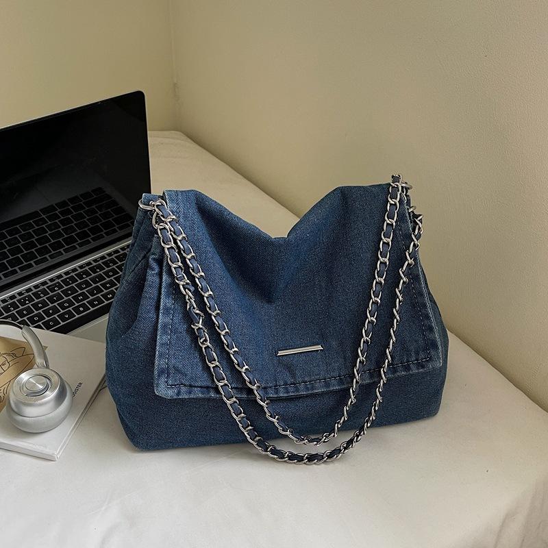 

New Korean version chain large-capacity denim tote bag casual college student shopping bag commuter shoulder messenger bag темно-синий