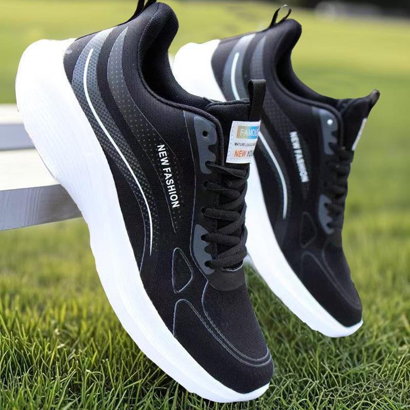 Men's Shoes Ice Silk Breathable Sports Casual Shoes Summer Soft Sole Light Running Shoes Versatile Mesh Shoes