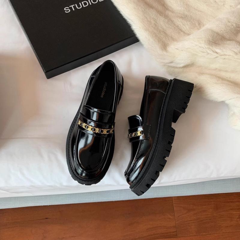 

Shoes expensive chain versatile round head thick heel thick sole one pedal woman 34 чорний