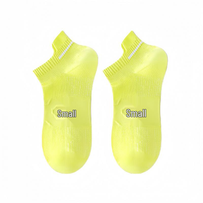 Men's Anti-Odor Cotton Marathon Running Socks - Breathable, Sweat-Absorbent, Perfect for Spring & Autumn.