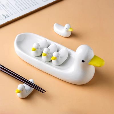 1set/6pcs Cute Japanese Style Ceramic Duck Chopstick Holder, Elegant Tableware for Home Use, Practical and Creative Chopstick Rest