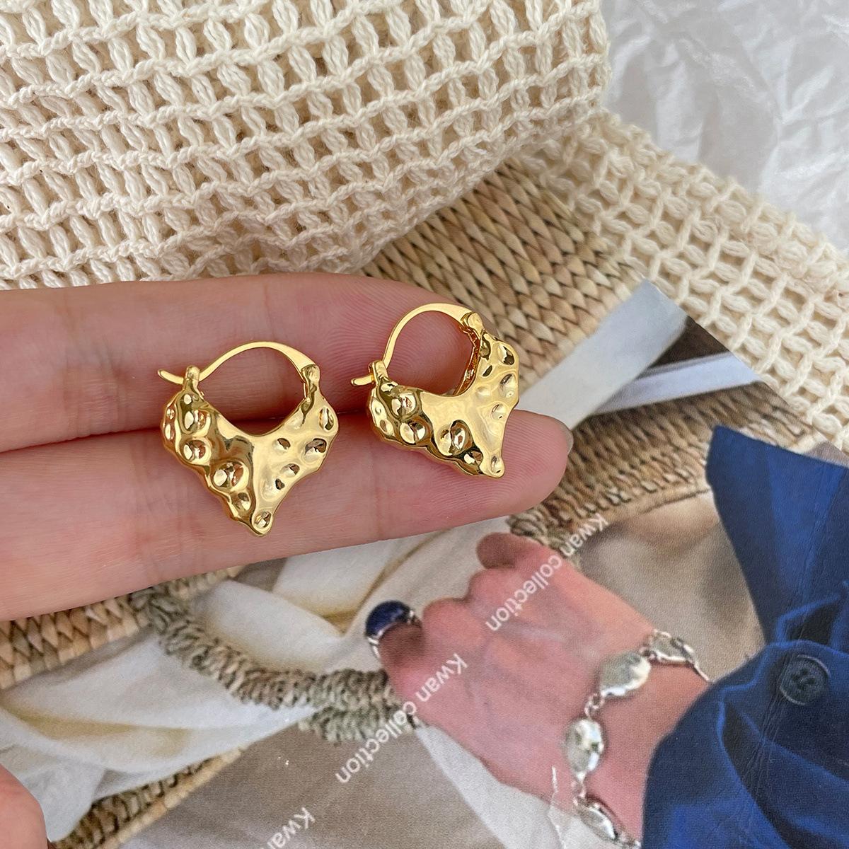 

Retro irregular love plain ring earrings women s niche design earrings fashion high-end earrings copper
