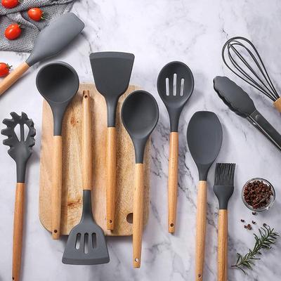 Conjunto de 11 Utensílios de Cozinha de Silicone: Colheres e Espátulas Antiaderentes para Cozinhar com Cabos de Madeira
