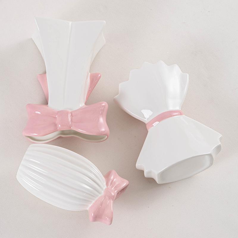 Creative Ceramic Bow Flower Vase: Decorative Hydroponic Holder for Office and Home
