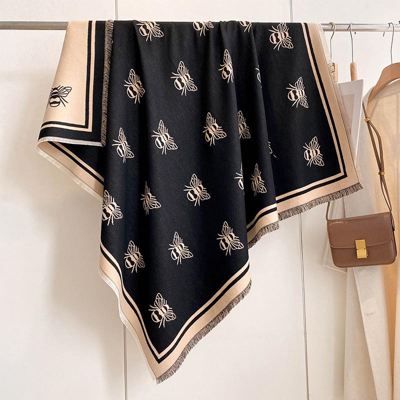 Korean Version Of Bee Fashion Double-Sided Large Square Scarf, Scarf, Women'S Outer Cloak, Thickened Cloak, Windproof And Cold Women