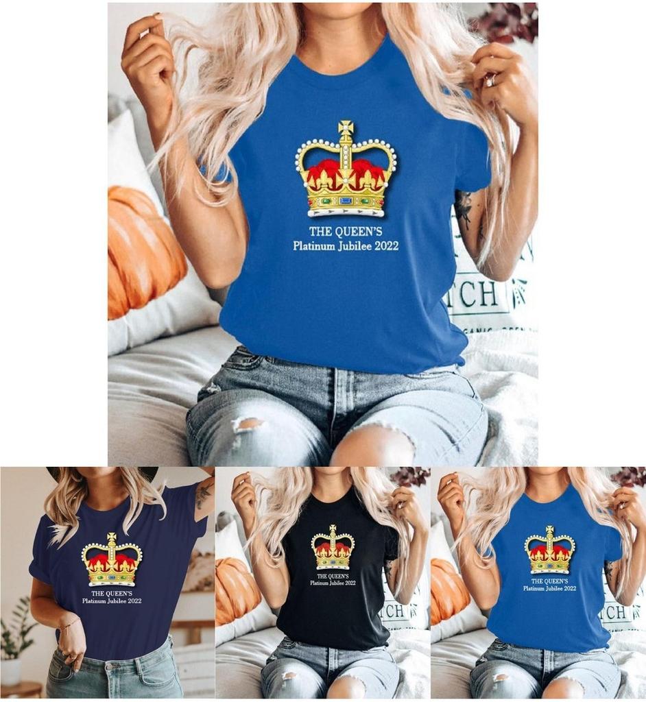 Stylish Queen's Platinum Jubilee Celebration T-shirt With Union Jack And Crown Print
