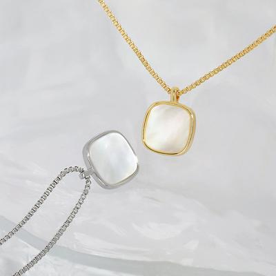Square Natural Shell Pendant Collarbone Chain INS Temperament French High Sense Good LUCK White Fritillary Necklace