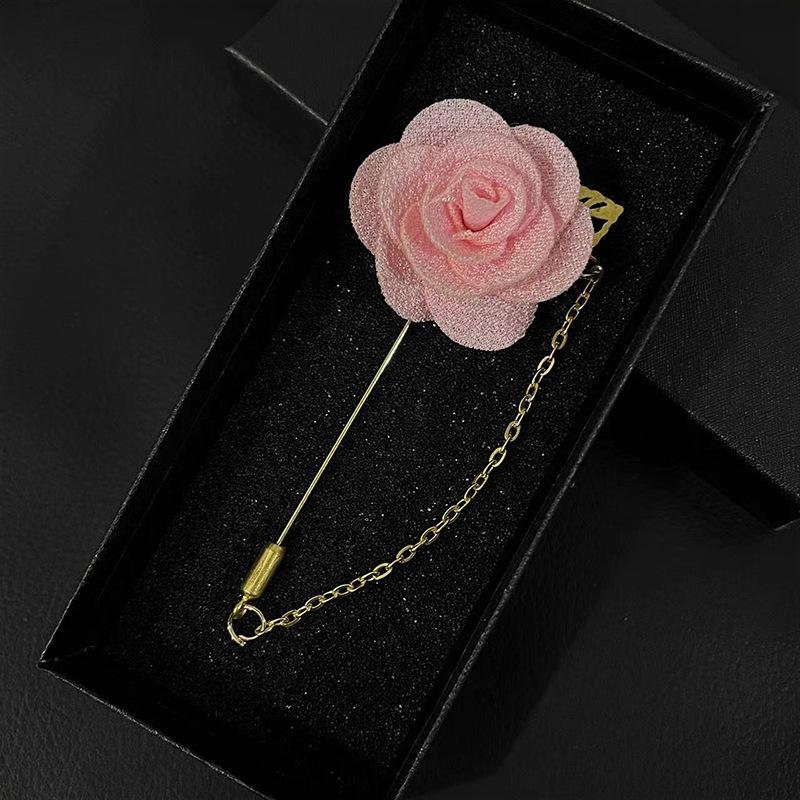 Broșă Roz Costum Bărbați: Floare din material textil coreean cu ac de lanț accesoriu