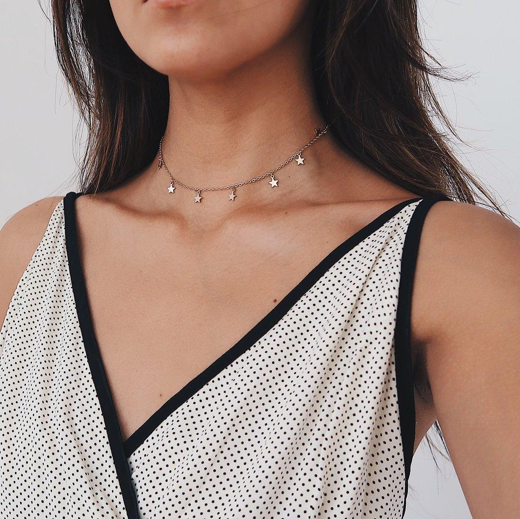 Stylish and simple five-pointed star pendant necklace, cheap necklace supply