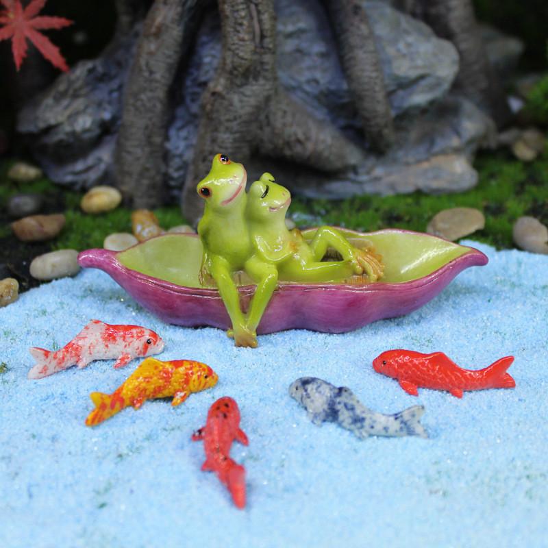 Couple Frog Resin Sitting On A Pea Boat And Vibrant Koi For Decor Balcony