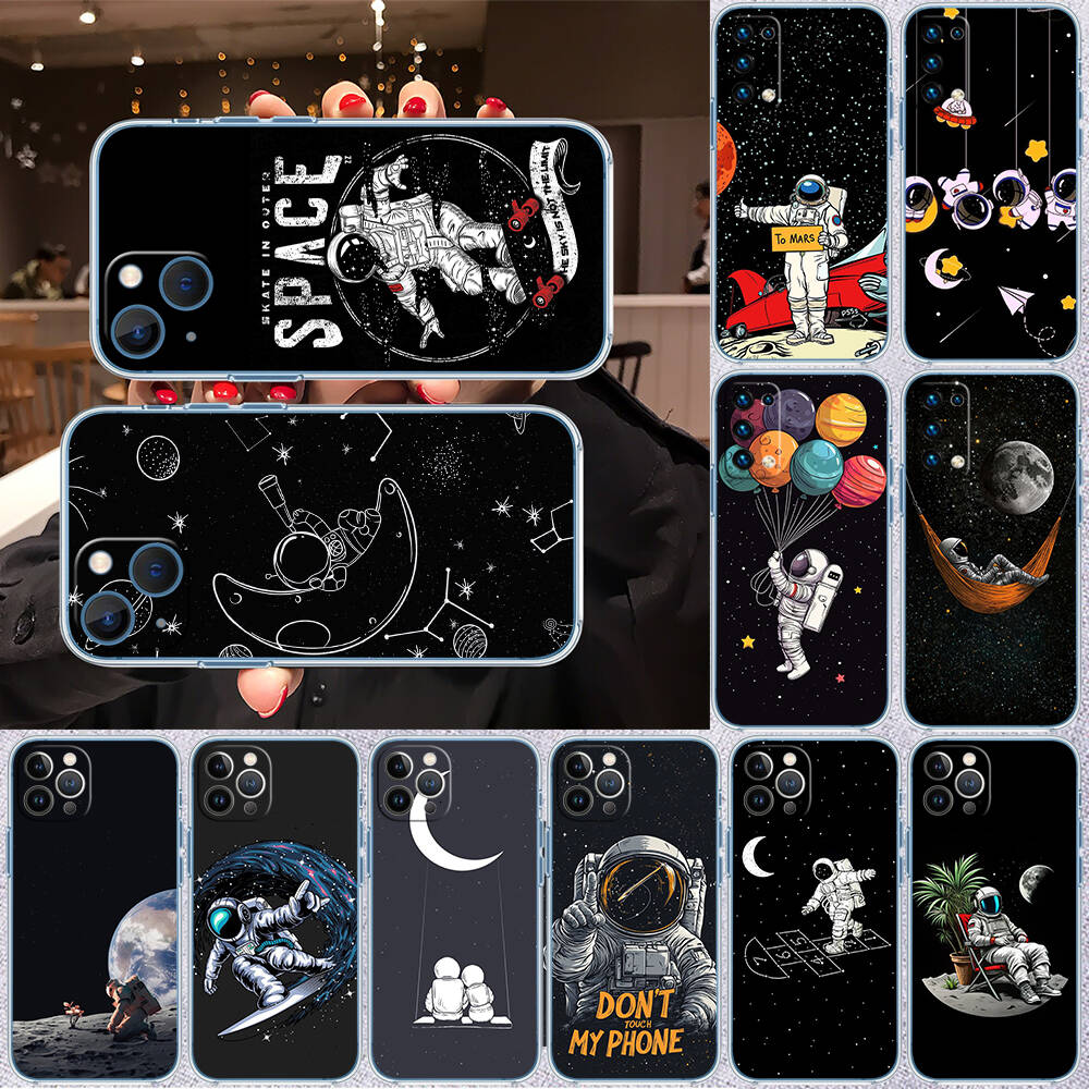 Astronaut Space Moon Phone Case for Motorola G14 G15 G24 G30 G31 G32 G34 G41 G42 G51 G52 G50 G60S G60 G62 G72 G71 G73 G84 G85 G200 E32