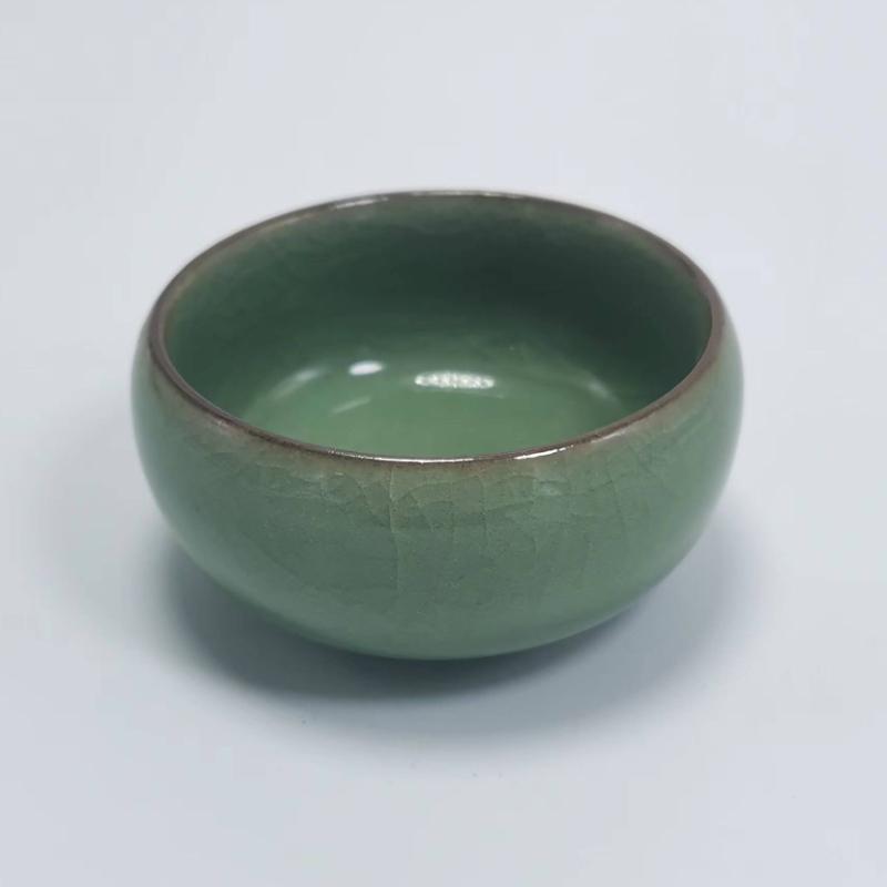 

Creative Ice cracking glaze Tea Cup,puer tea cup Dehua Ceramics Teacup,Chinese Kung Fu Cups Chinese Porcelain Gift