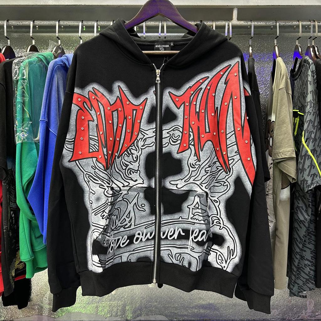 Streetwear kardigan s kapucí s potiskem písmen a kamínky, smíšené emoce