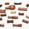Creative Japanese Chopsticks Holder Wooden Chopstick Pillow Spoon Fork Knife Stand Table Decor Chopstick Rest Tableware Holder
